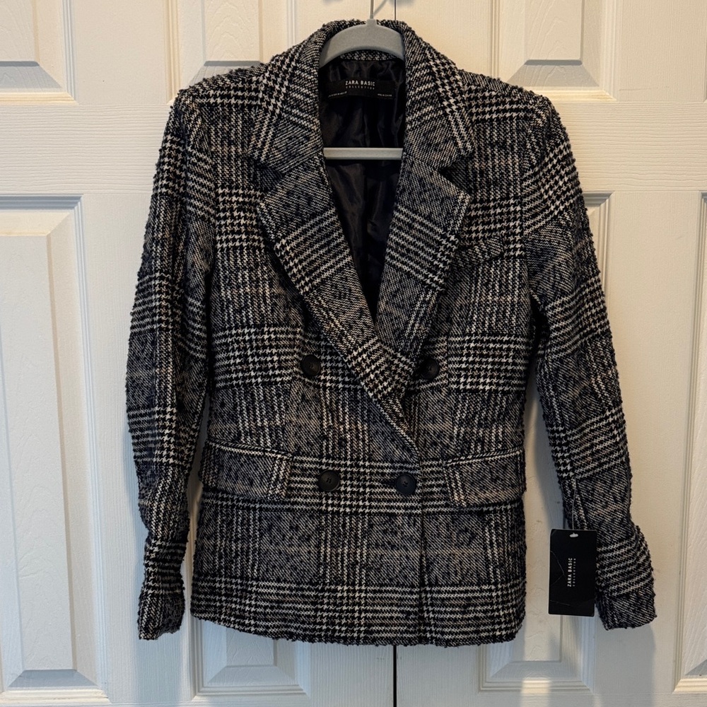 Zara Basic Collection Plaid Double-Breasted Blazer Jacket Size M runs small– NWT